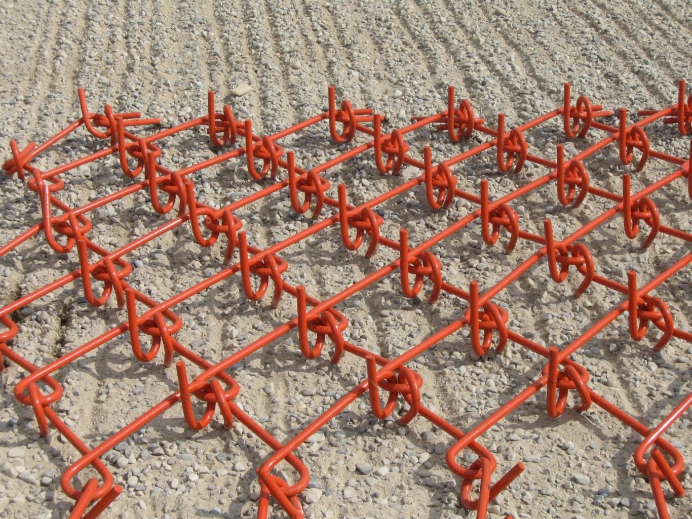 8' 8" Chain Harrow